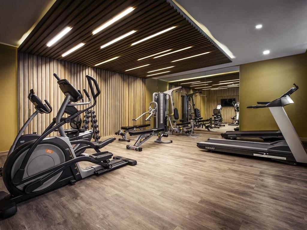 Metropolis Suites Bangkok, Tapestry Collection By Hilton Exterior foto