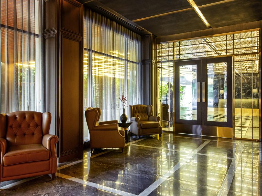 Metropolis Suites Bangkok, Tapestry Collection By Hilton Exterior foto