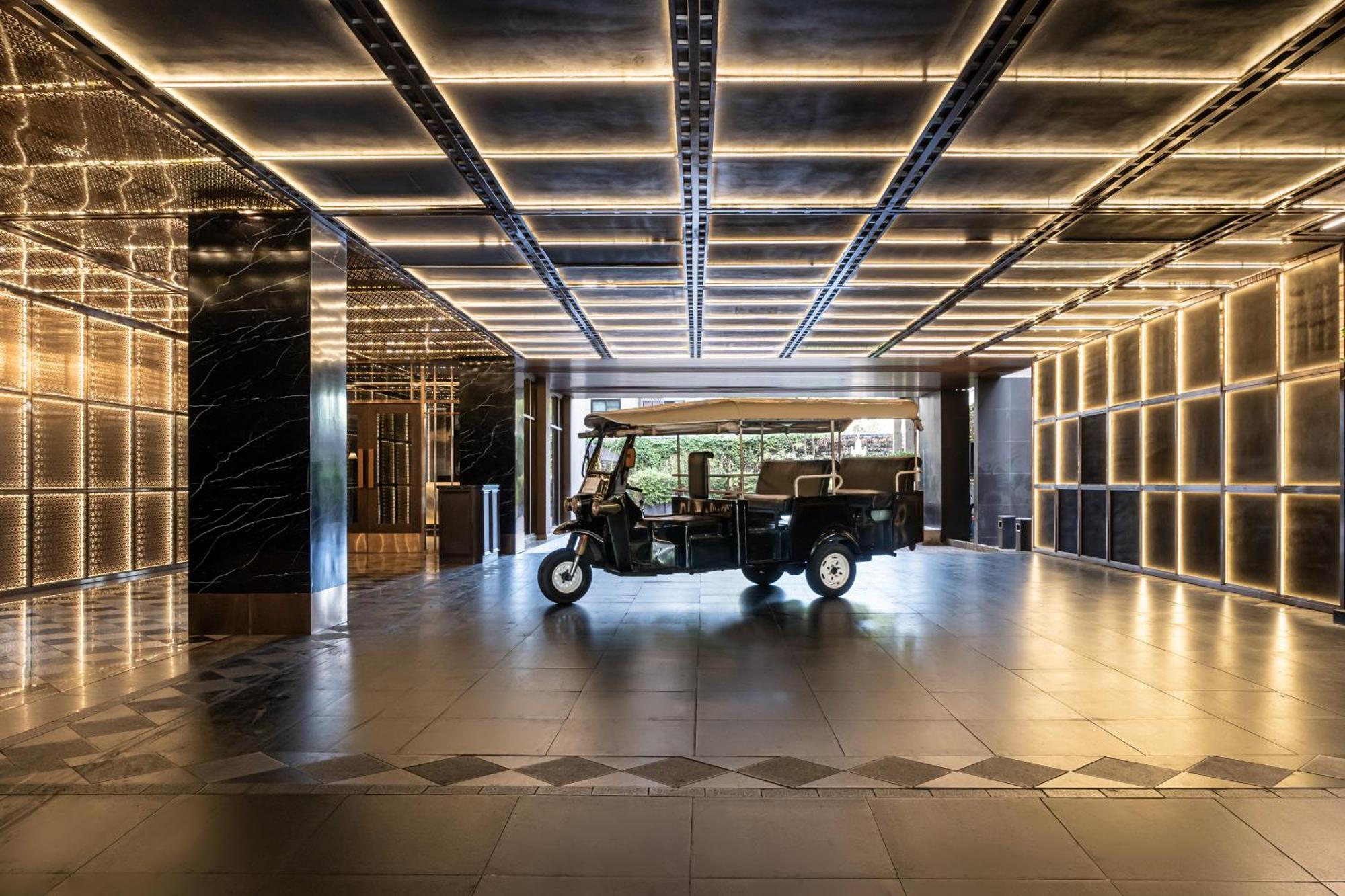 Metropolis Suites Bangkok, Tapestry Collection By Hilton Exterior foto