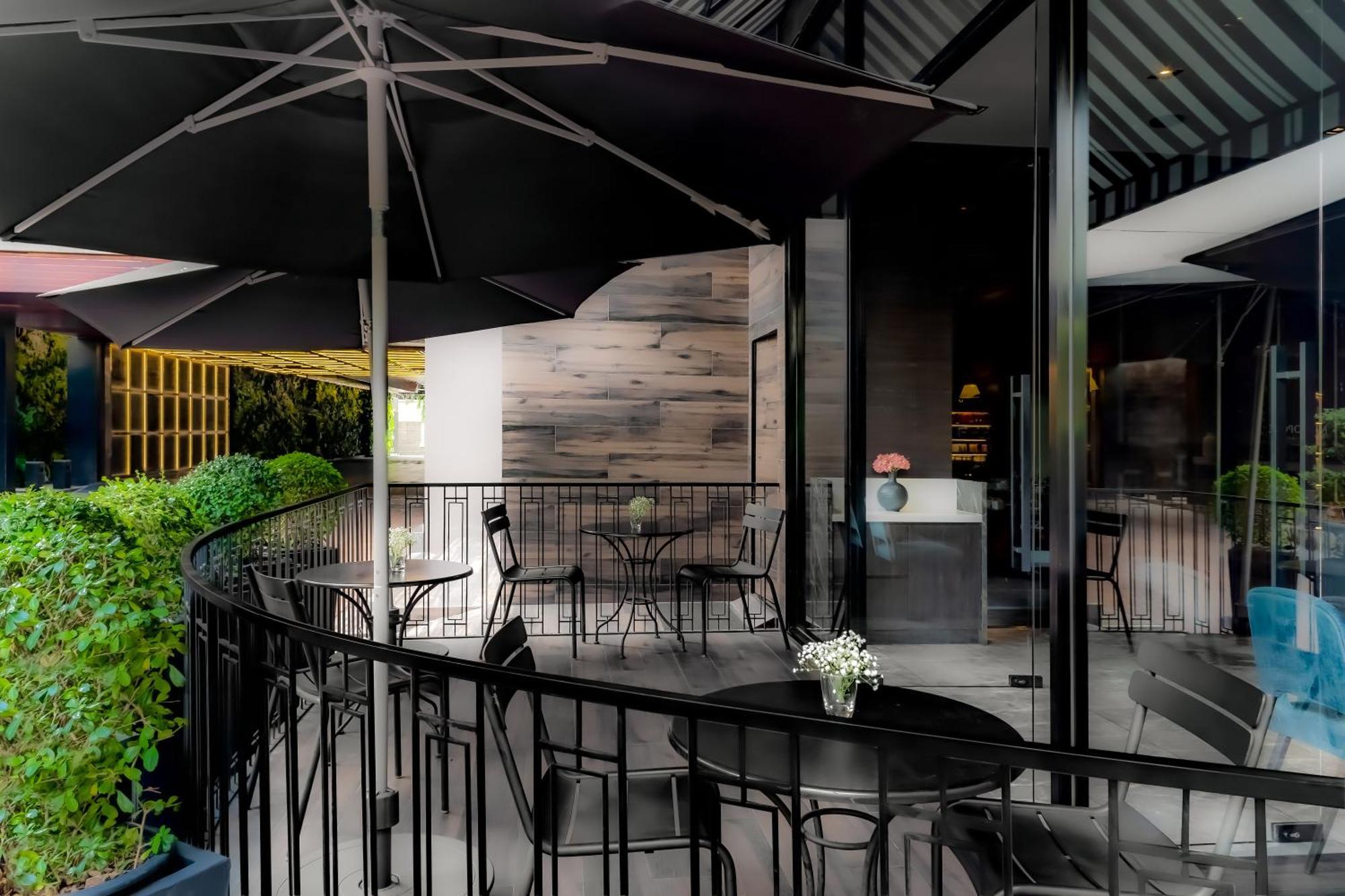 Metropolis Suites Bangkok, Tapestry Collection By Hilton Exterior foto