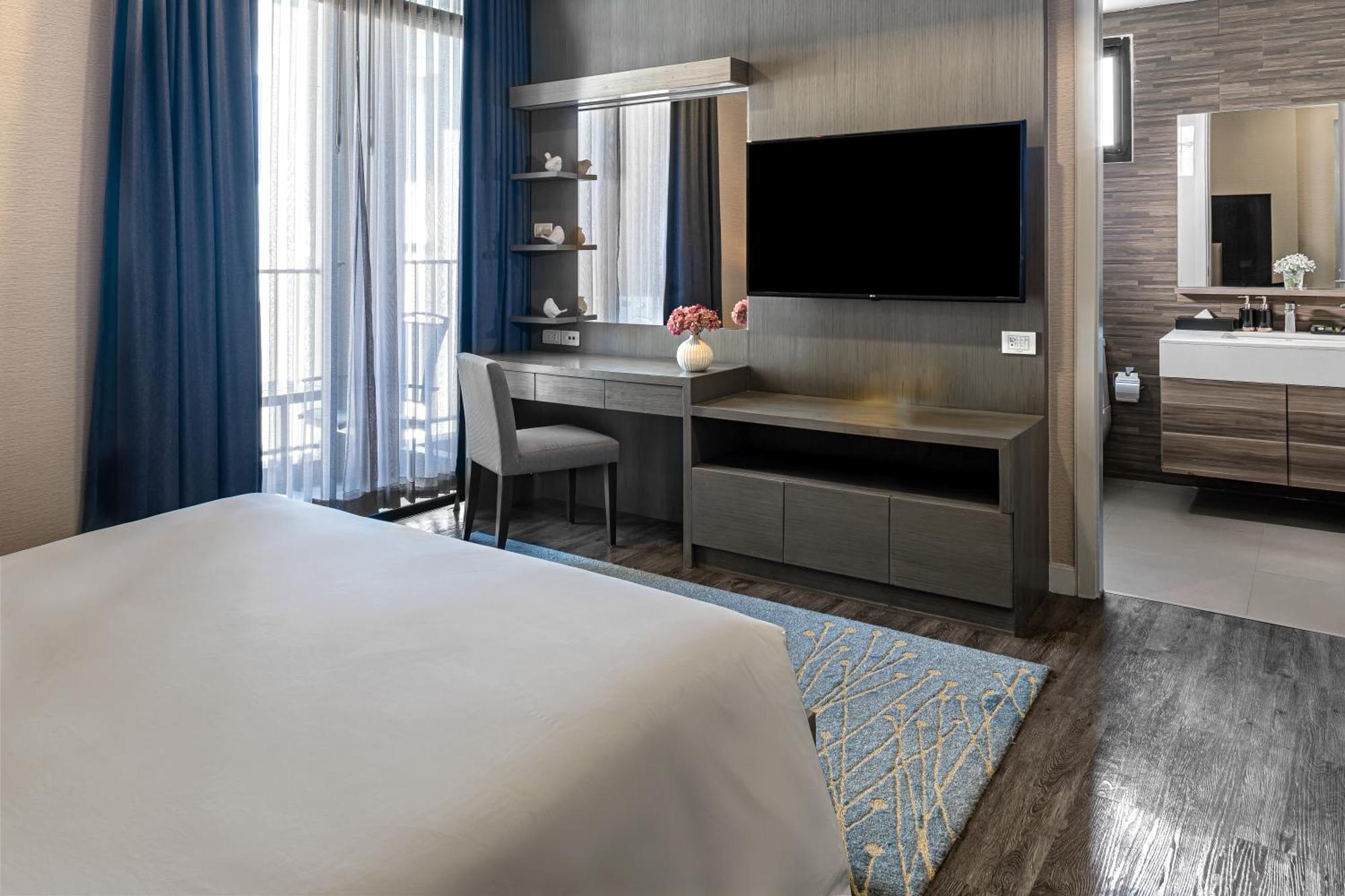 Metropolis Suites Bangkok, Tapestry Collection By Hilton Exterior foto