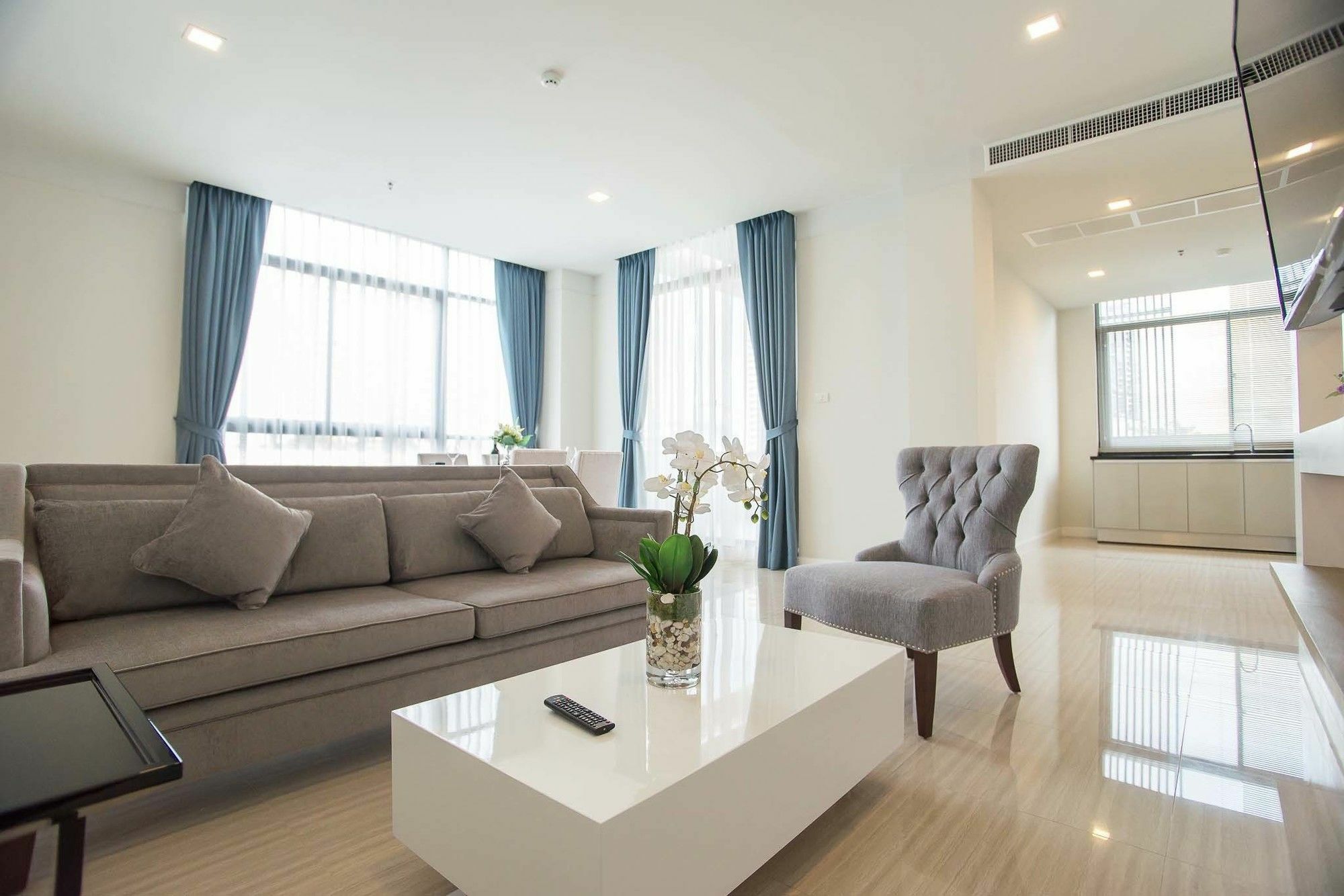 Metropolis Suites Bangkok, Tapestry Collection By Hilton Exterior foto