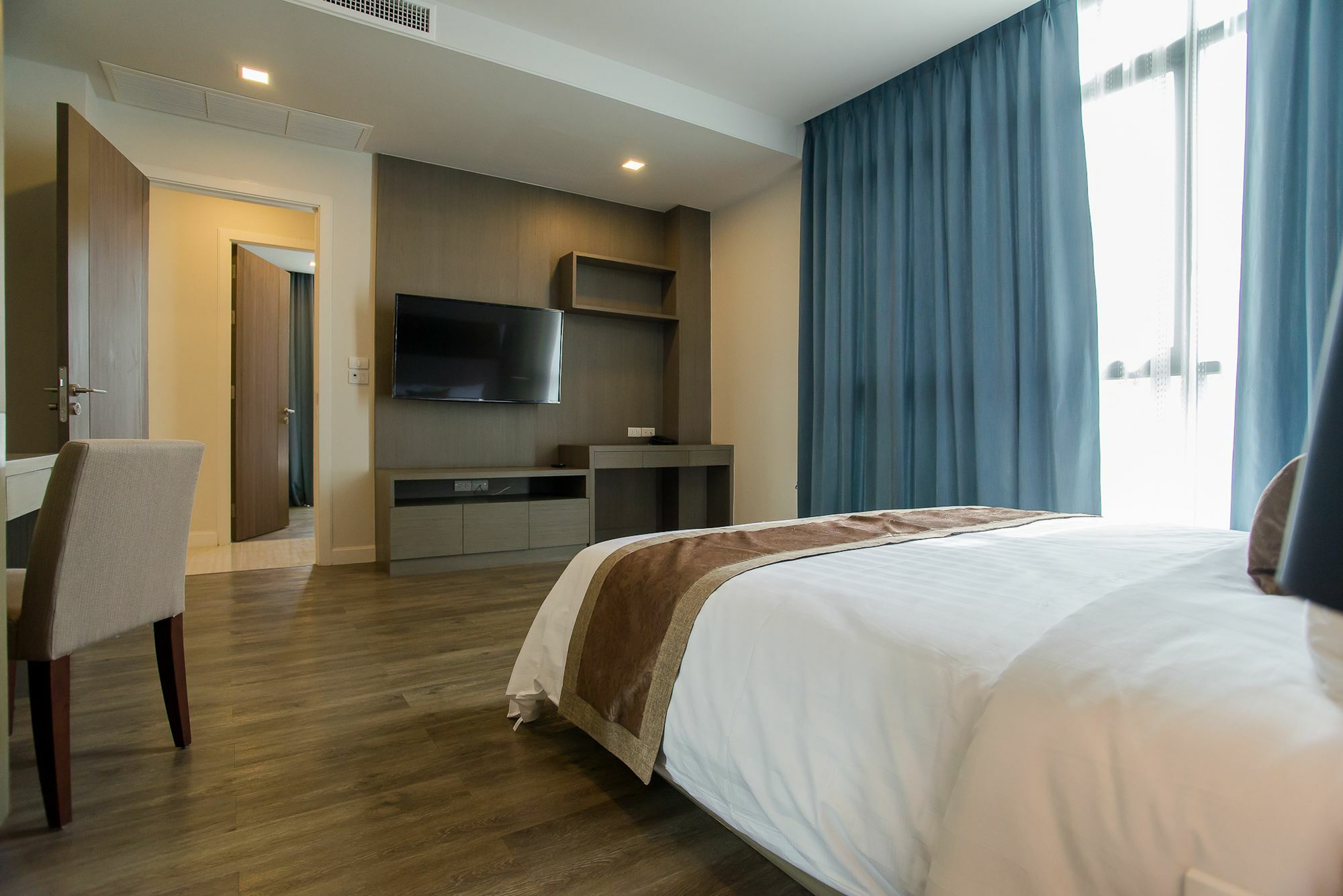 Metropolis Suites Bangkok, Tapestry Collection By Hilton Exterior foto